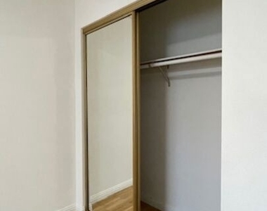 1212 Arapahoe Street - Photo Thumbnail 23