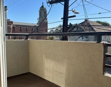 1212 Arapahoe Street - Photo Thumbnail 37