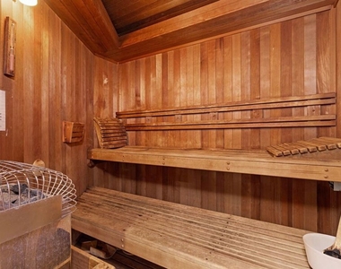 1440 Veteran Avenue - Photo Thumbnail 35