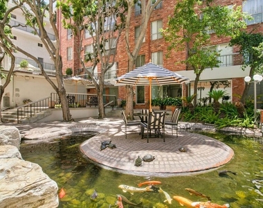 1440 Veteran Avenue - Photo Thumbnail 31