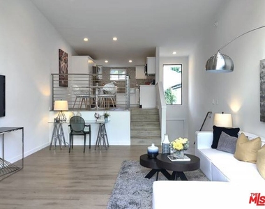 2211 Griffith Park - Photo Thumbnail 2