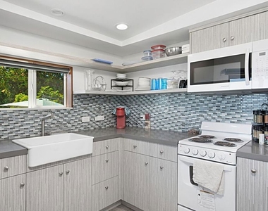 32614 Pacific Coast Highway - Photo Thumbnail 9