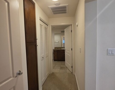 629 Traction Avenue - Photo Thumbnail 24