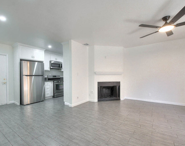 13810 Funston Avenue - Photo Thumbnail 7