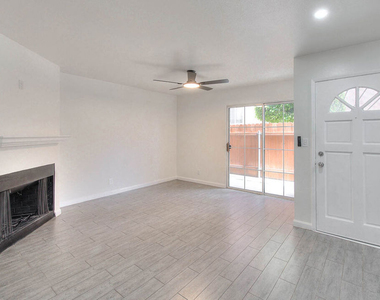 13810 Funston Avenue - Photo Thumbnail 2