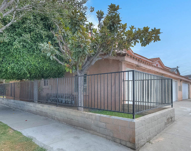 13810 Funston Avenue - Photo Thumbnail 23