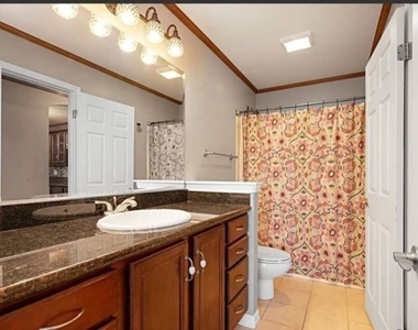4570 54th Street - Photo Thumbnail 8