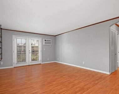 4570 54th Street - Photo Thumbnail 2