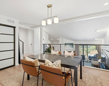 4314 Glencoe Avenue - Photo Thumbnail 11