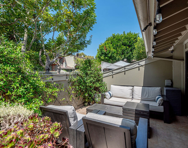 4314 Glencoe Avenue - Photo Thumbnail 4