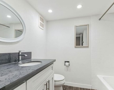 10535 Wilshire Boulevard - Photo Thumbnail 14