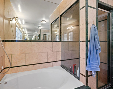 10530 Kinnard Avenue - Photo Thumbnail 12