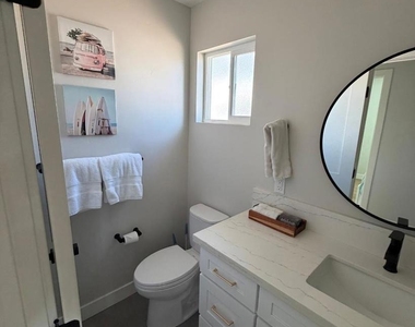 3208 Madison Ave - Photo Thumbnail 8