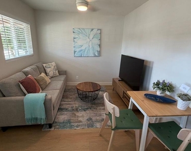 3208 Madison Ave - Photo Thumbnail 2
