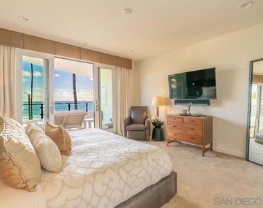 6767 Neptune Pl - Photo Thumbnail 5