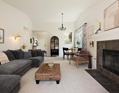 3854 Crestone Place - Photo Thumbnail 5