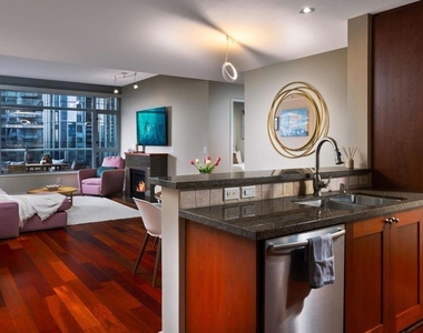 700 W E St - Photo Thumbnail 10