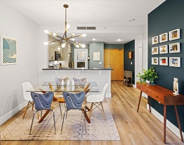 850 Beech - Photo Thumbnail 4
