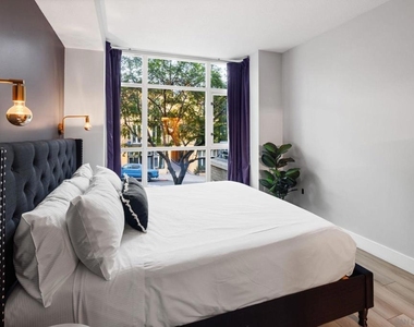 850 Beech - Photo Thumbnail 21