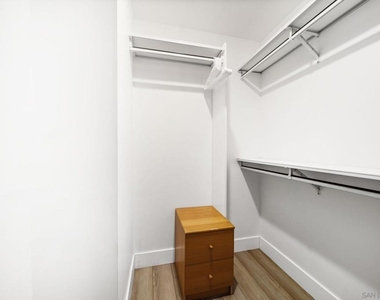 850 Beech - Photo Thumbnail 25