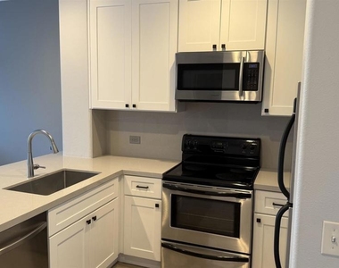1642 7th Avenue - Photo Thumbnail 1
