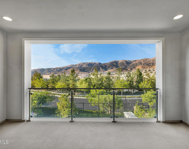 20511 Lantana Court - Photo Thumbnail 12