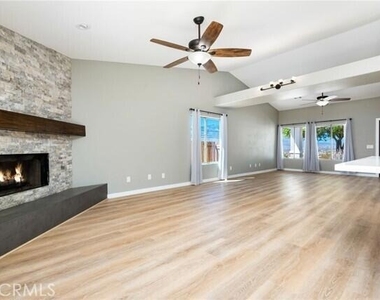 12920 Maui Way - Photo Thumbnail 6