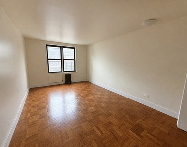 272 Clarkson Avenue - Photo Thumbnail 5