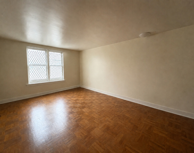272 Clarkson Avenue - Photo Thumbnail 1