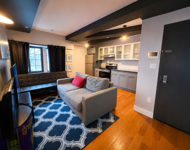 184 lenox rd - Photo Thumbnail 2