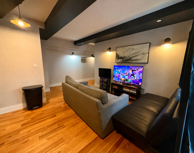 184 lenox rd - Photo Thumbnail 4