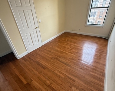 101 Audubon Avenue - Photo Thumbnail 4