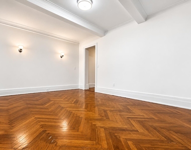 77 West 104th Street - Photo Thumbnail 2