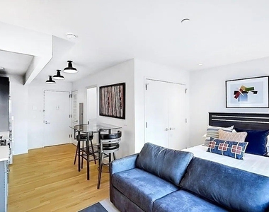 Franklin Ave - Photo Thumbnail 1