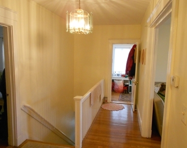 100 Winchester St - Photo Thumbnail 6