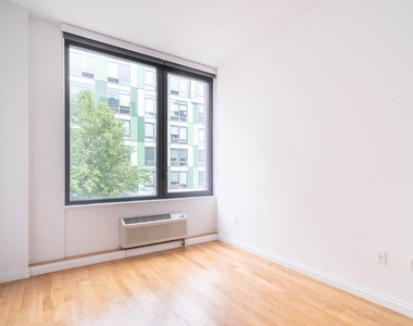 239 North 9th Street - Photo Thumbnail 25
