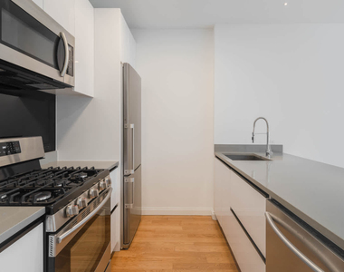239 North 9th Street - Photo Thumbnail 10