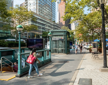 170 Amsterdam Avenue - Photo Thumbnail 55