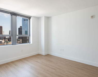 660 Washington St. - Photo Thumbnail 18
