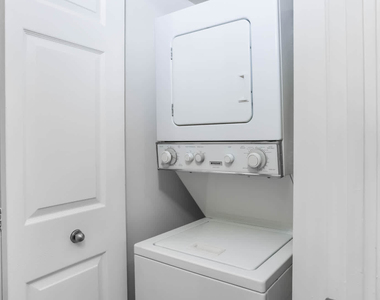 2250 Clarendon Blvd. - Photo Thumbnail 19