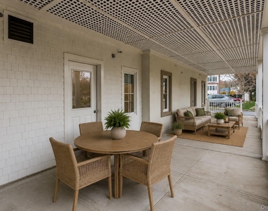 1431 Old Northern Boulevard - Photo Thumbnail 4