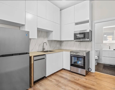 18-20 Stanhope Street - Photo Thumbnail 1