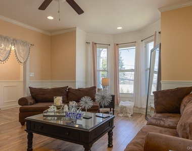 325 Westside Avenue - Photo Thumbnail 9