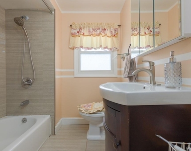 325 Westside Avenue - Photo Thumbnail 19