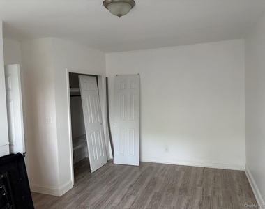141-39 79th Avenue - Photo Thumbnail 4