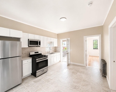 6923 59th Road - Photo Thumbnail 5