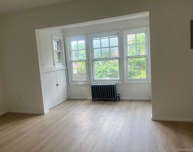 8759 112th Street - Photo Thumbnail 14