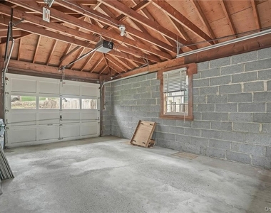17 Brookside Avenue - Photo Thumbnail 12
