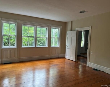 9 Iron Forge Road - Photo Thumbnail 5