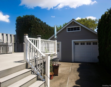 8903 249th Street - Photo Thumbnail 1